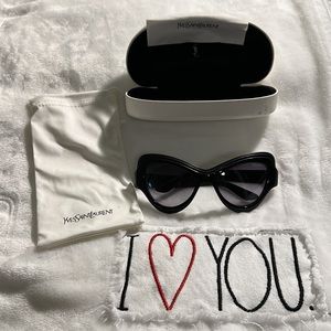 Yves Saint Laurent YSL Black Women’s Sunglasses